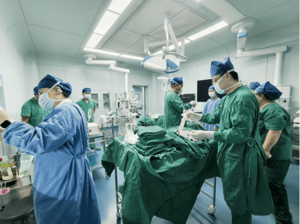 院网站-淮南市妇幼保健院成功完成一例乳腺结节射频消融手术80