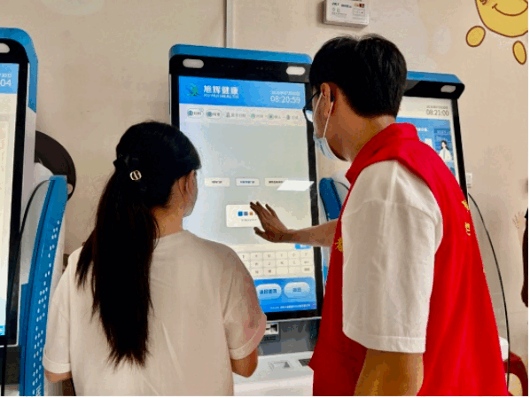 院网站-青春践志愿，微光暖妇幼——淮南市妇幼保健院2026暑期大学生志愿服务圆满收官180