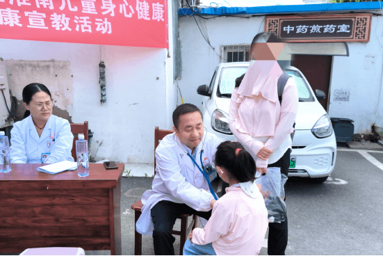 院网站-市妇幼保健院儿科系统前往三和镇卫生院举行义诊活动390