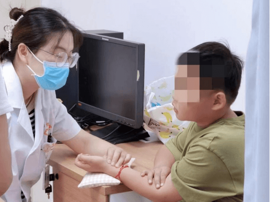 院网站-“守护儿童 感恩父母” ▏淮南市妇幼保健院（市儿童医院）成功举办儿童节亲子健康体检活动1114