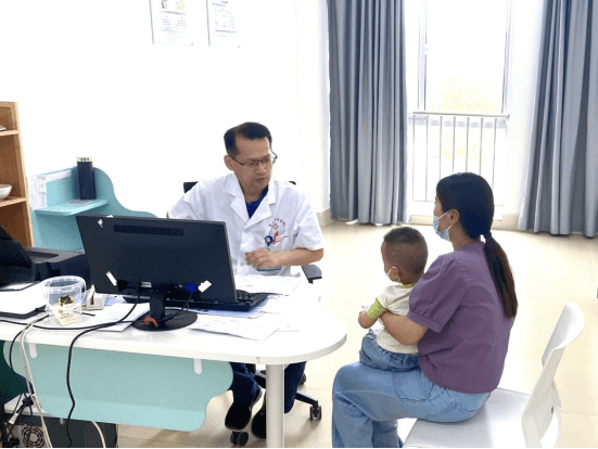 院网站-爱融淮南 童享阳光——淮南市妇幼保健院(市儿童医院)与小朋友们一起欢度儿童节438