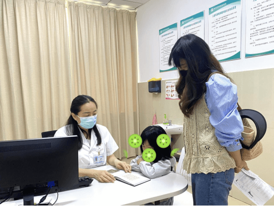 院网站-“关注普遍的眼健康” ▏市妇幼保健院（市儿童医院）举办全国爱眼日义诊活动313