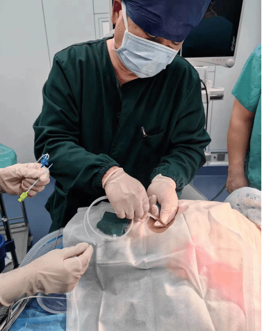 院网站-勇于担当主动作为 协同保障手术成功745