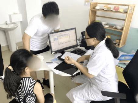 院网站-健康同行，“暑”你最棒——淮南市妇幼保健院（市儿童医院）成功举办暑期生长发育义诊活动653