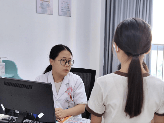 院网站-“中国儿童生长发育健康传播行动—淮南站”义诊活动在市妇幼保健院举行759