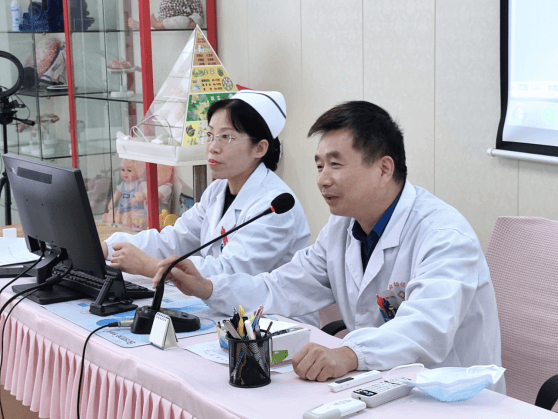 院网站-市妇幼保健院开展世界早产儿日宣传活动838