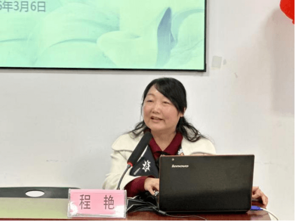 院网站-春风送暖庆三八  健康护航绽芳华——市妇幼保健院走进大通区政府开展健康讲座和义诊活动504