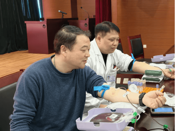 院网站-热血江淮我带头 履职担当显初心——淮南市妇幼保健院组织开展无偿献血活动784