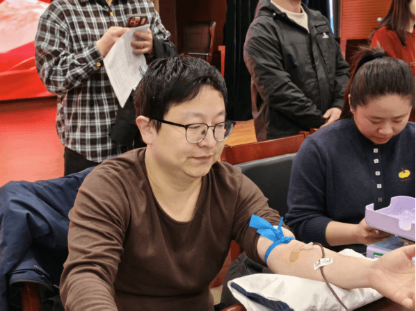 院网站-热血江淮我带头 履职担当显初心——淮南市妇幼保健院组织开展无偿献血活动822